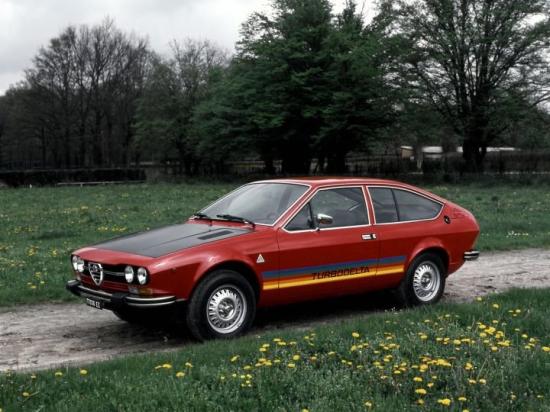 Image of Alfa Romeo Alfetta GTV Turbodelta