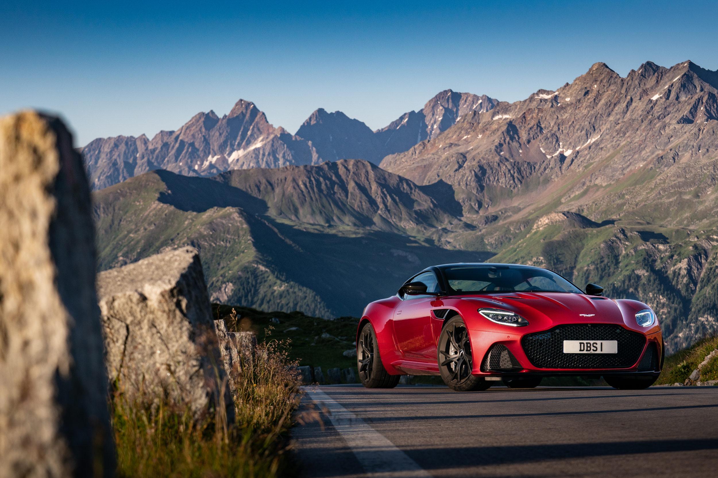 Photo of Aston Martin DBS Superleggera 