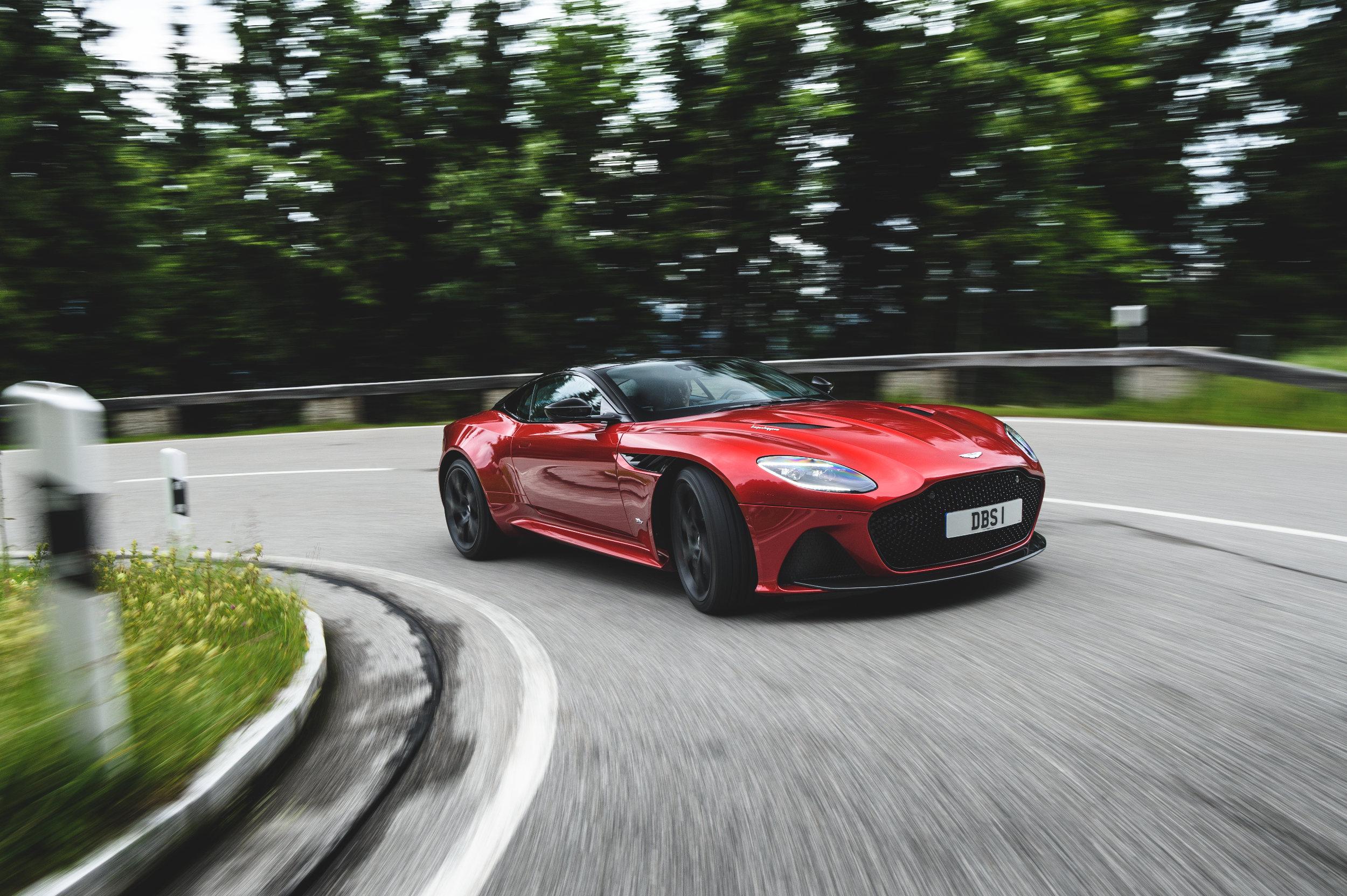 Photo of Aston Martin DBS Superleggera 