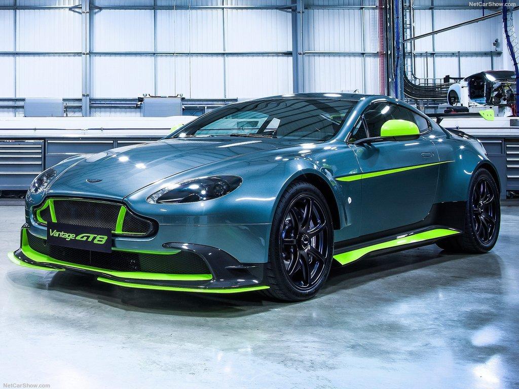 Image of Aston Martin Vantage GT8