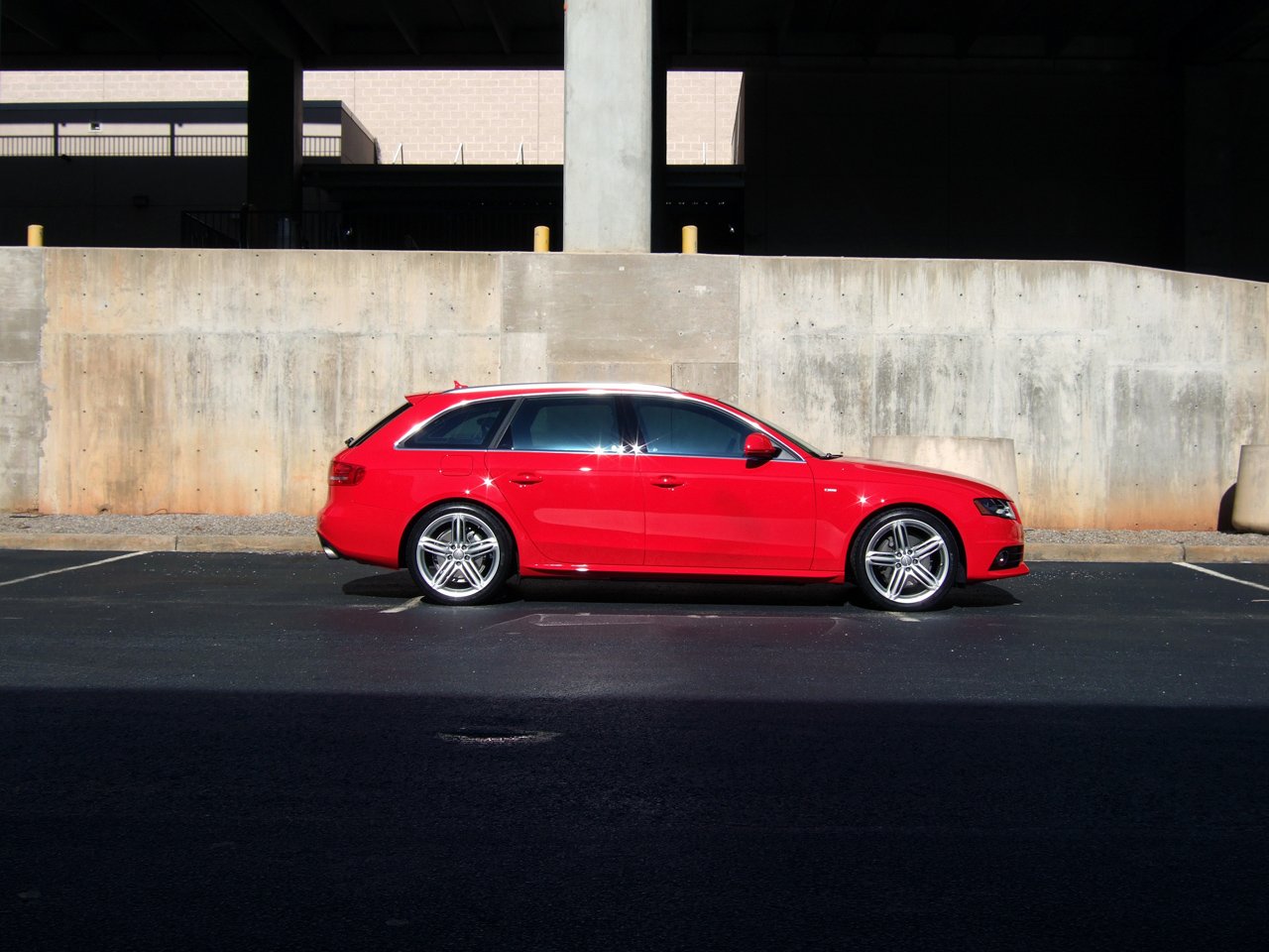 Audi A4 2.0T Avant B8 specs, 0-60, quarter mile, lap times 