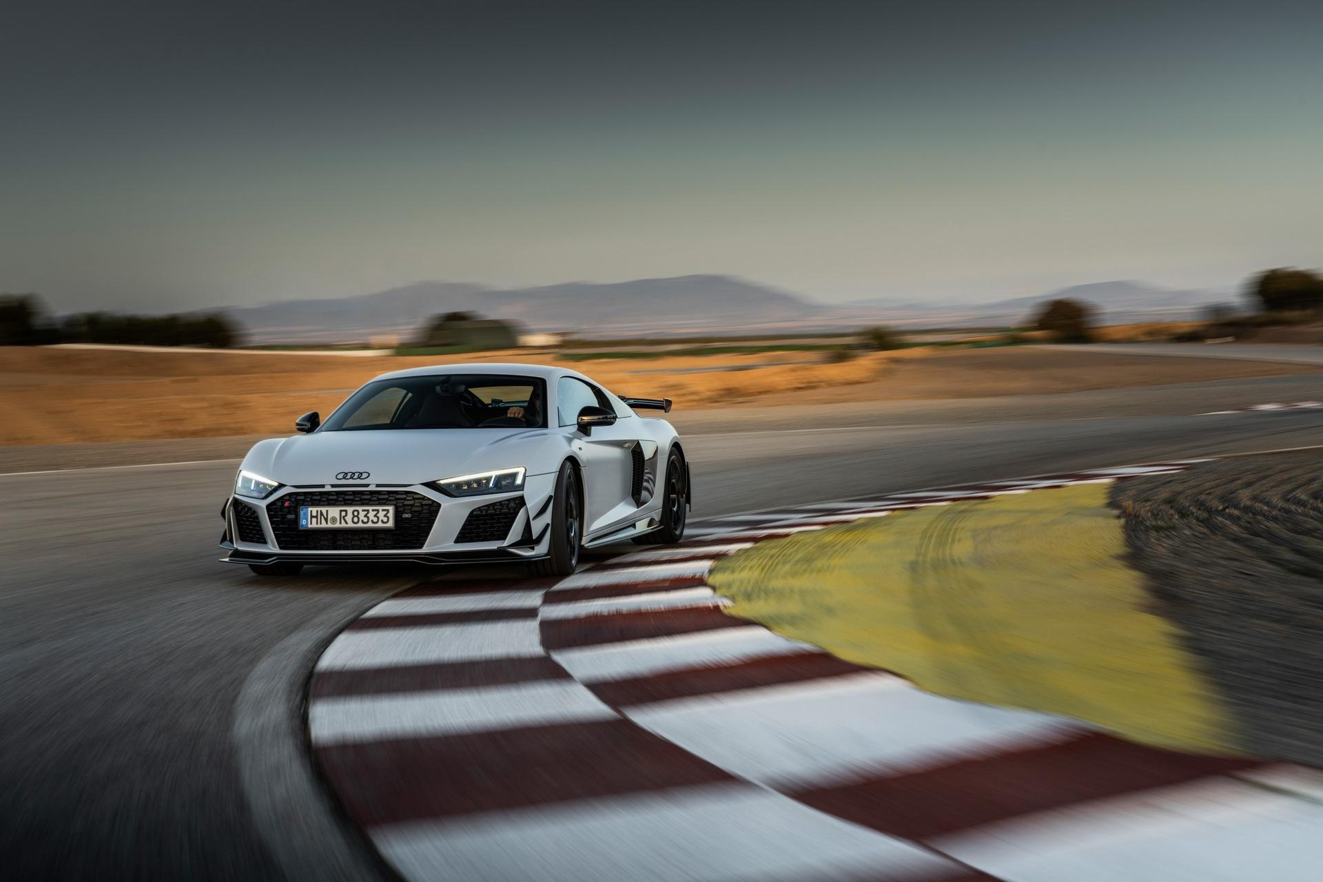 Picture of  R8 GT RWD