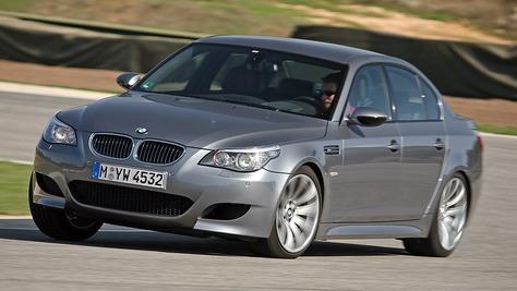 BMW M5 E60 specs, 0-60, quarter mile, lap times 