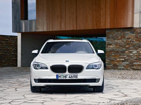 Picture of BMW 760i (F01)