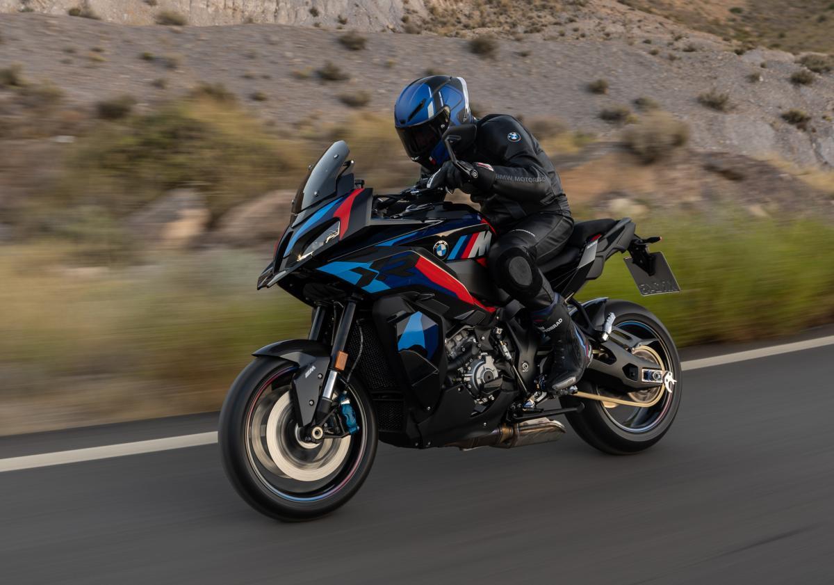 Image of BMW M1000 XR