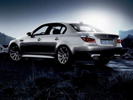 2005 BMW E60 ///M5 - The Last Naturally Aspirated M5