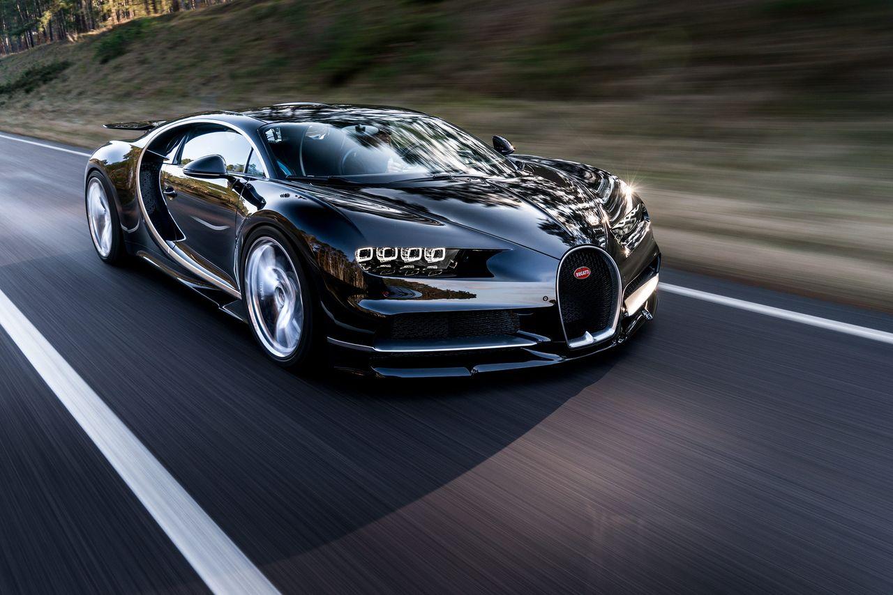 Bugatti Chiron specs, 0-60, quarter mile - FastestLaps.com