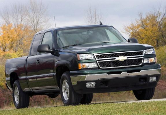 Chevrolet Silverado Hybrid specs, 0-60, quarter mile - FastestLaps.com