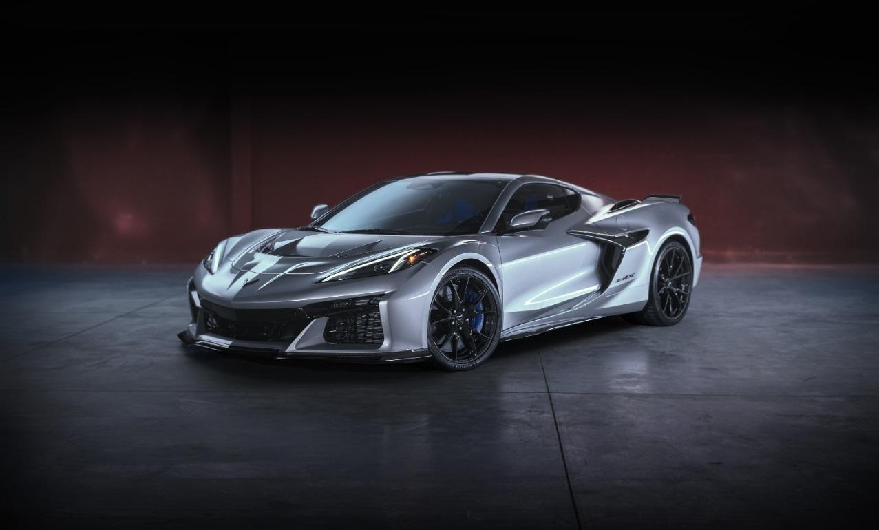 Cover for Chevrolet surprise with "hybridized" ZR1 - the ZR1X