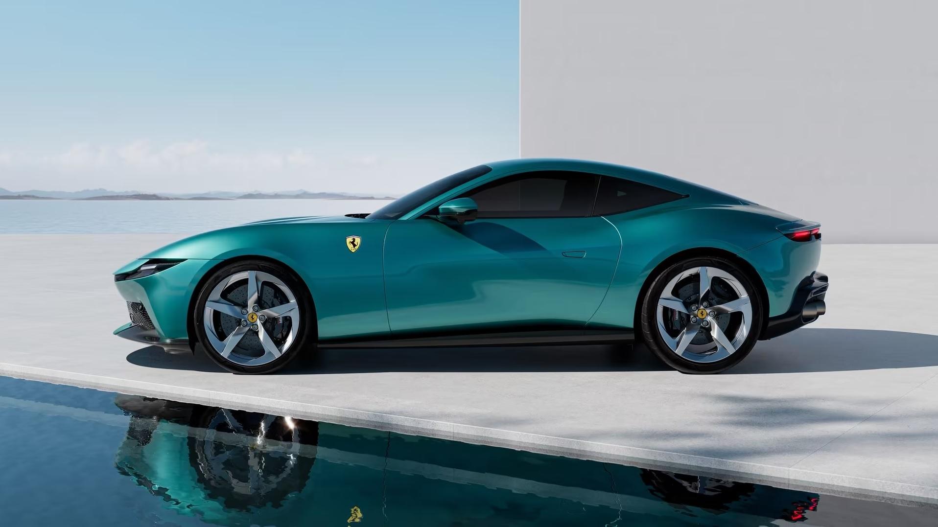 Cover for Ferrari reveal Roma replacement - Ferrari Amalfi