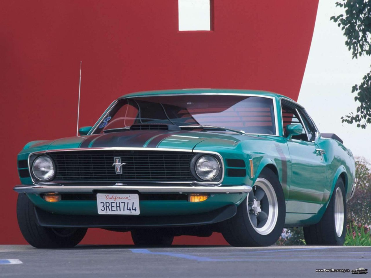 Mustang BOSS 302 quarter mile, times, performance data -
