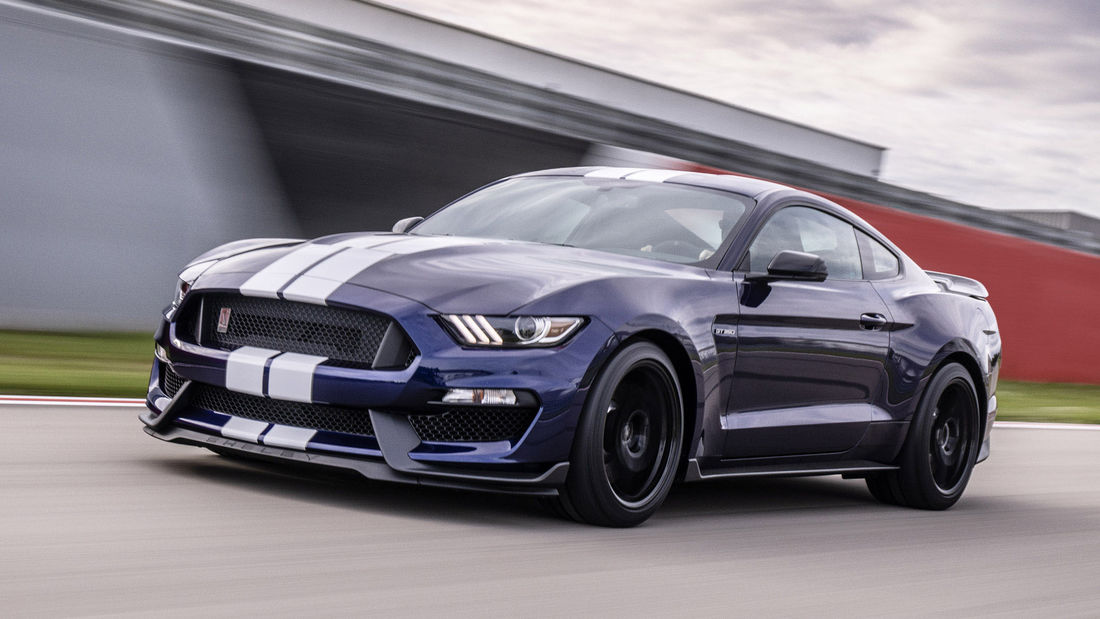 Photo of Ford Shelby Mustang GT350