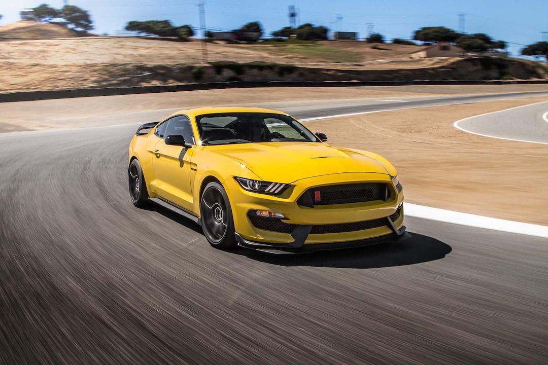 Photo of Ford Shelby Mustang GT350R