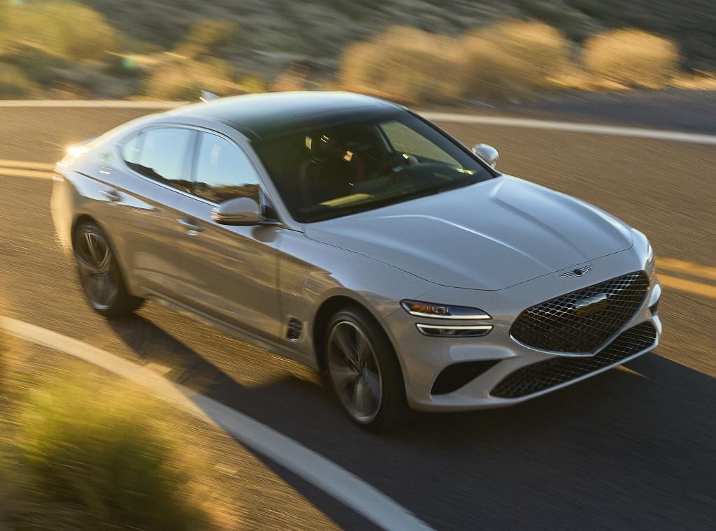 Genesis G70 2.5T specs, 060, quarter mile, lap times