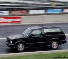 Picture of GMC Typhoon