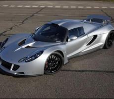 Picture of Hennessey Venom GT
