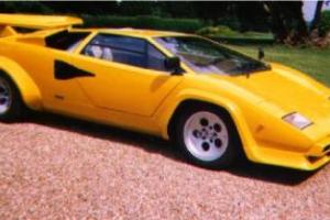 Picture of Lamborghini Countach LP400S