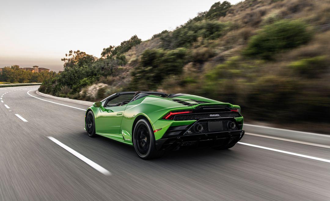 Lamborghini Huracán Evo Spyder specs, 0-60, quarter mile ...