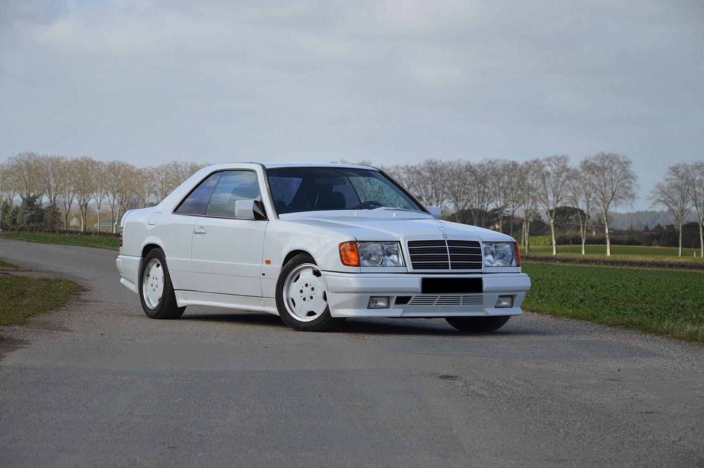 Mercedes-Benz 300 CE 3.2 AMG加速 - AccelerationTimes.com