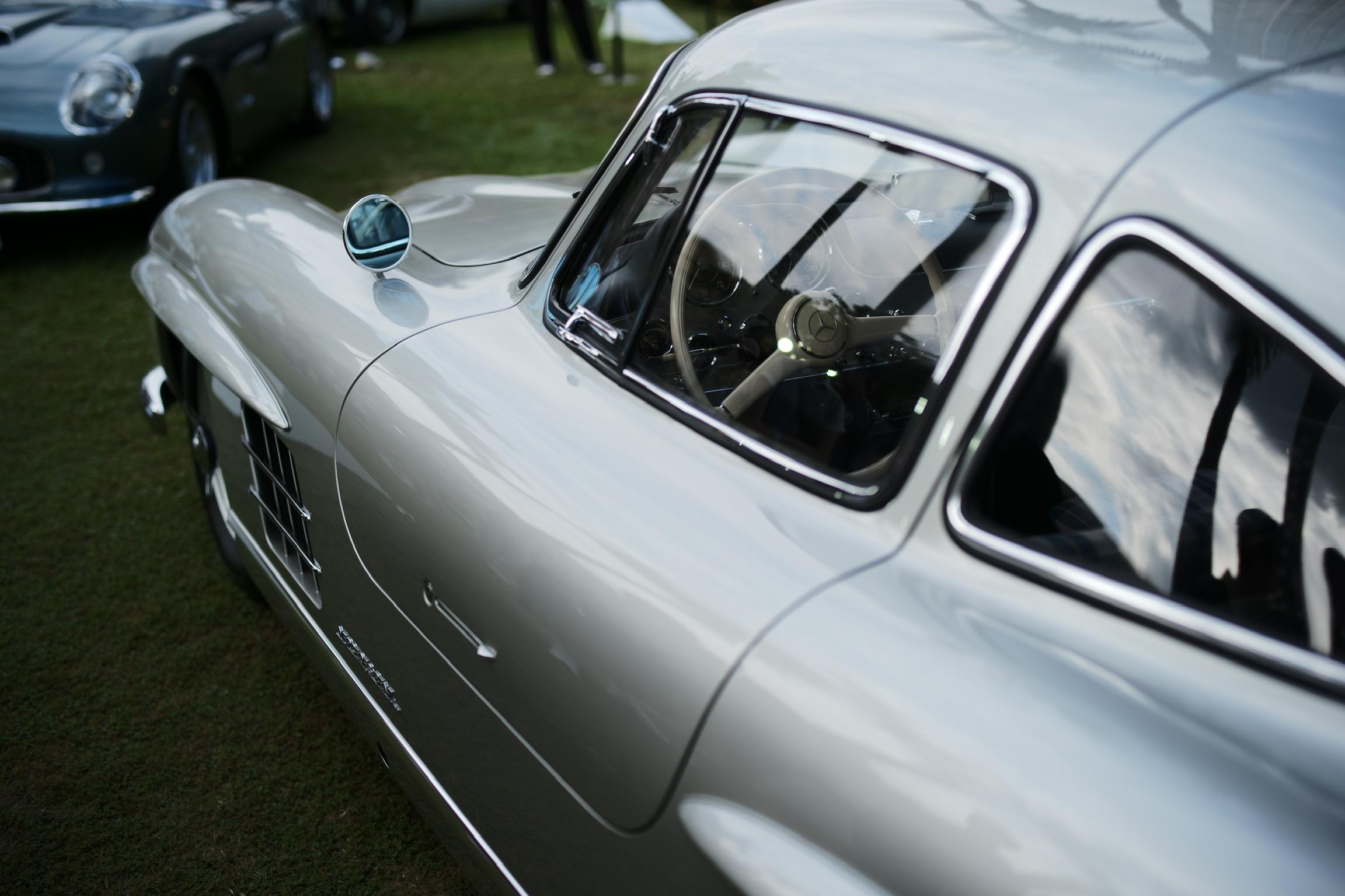 Photo of Mercedes-Benz 300 SL Gullwing