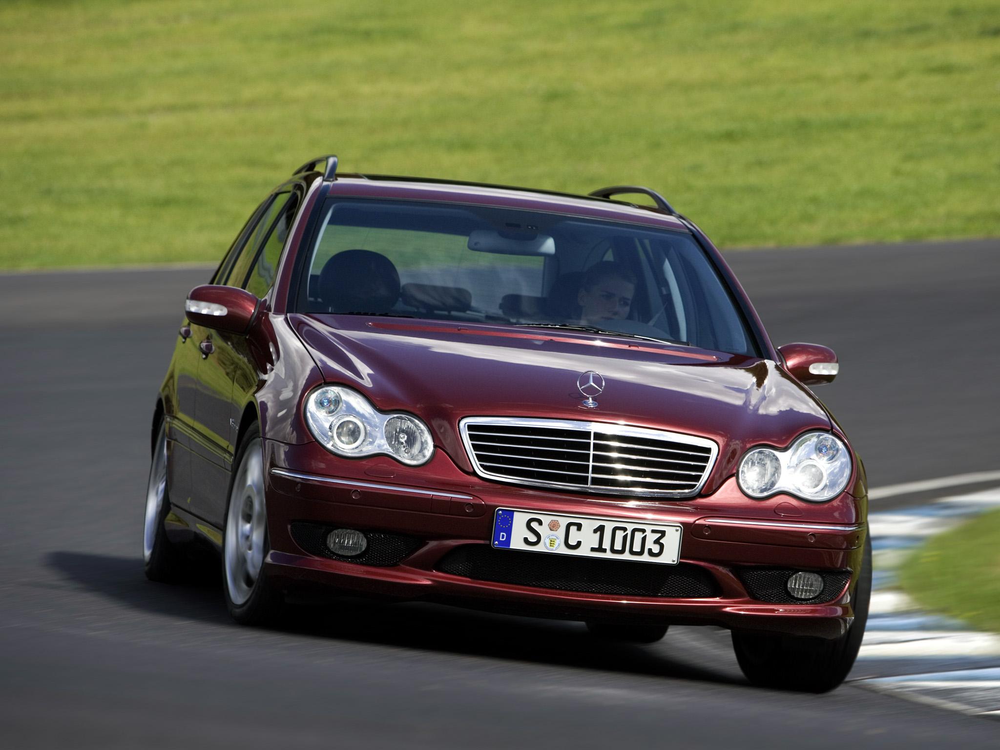 Image of Mercedes-Benz C 32 AMG T