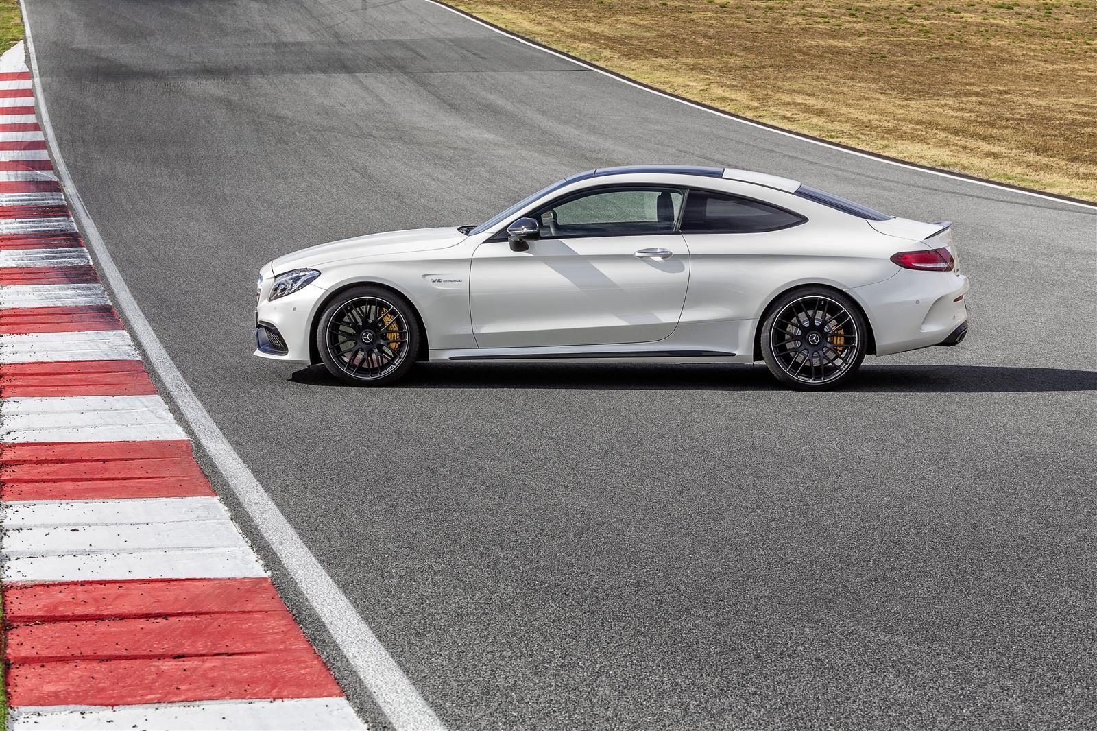 Picture of Mercedes-Benz C 63 AMG Coupe (C205)