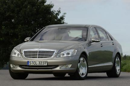 Picture of Mercedes-Benz S 500