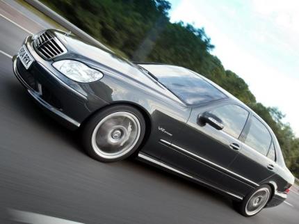 Photo of Mercedes-Benz S65 AMG W220