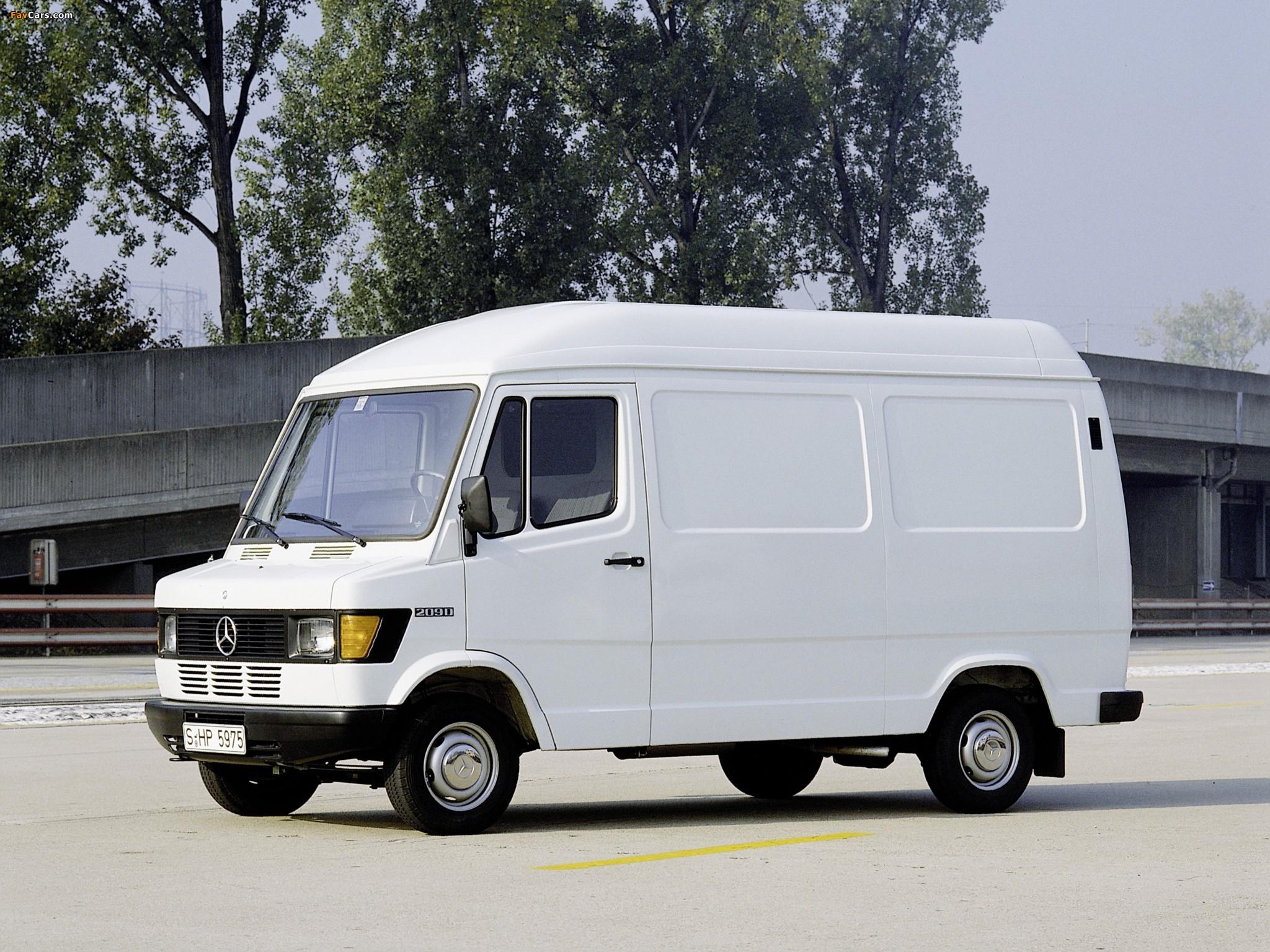 Mercedes Benz Sprinter Box van