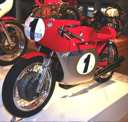 MV Agusta 500 3C 1967 specs, performance data - FastestLaps.com