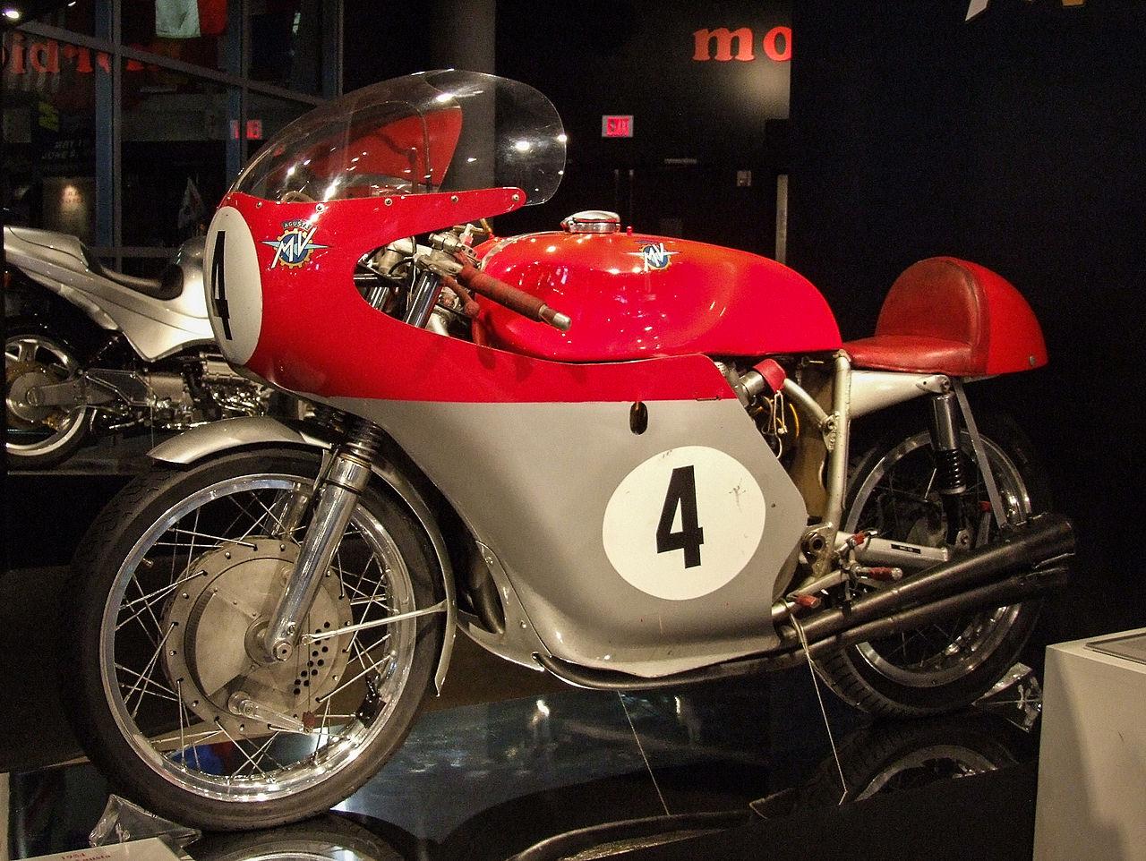 MV Agusta 500 4C 1955 specs, performance data - FastestLaps.com