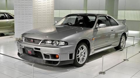 Picture of Nissan Skyline GT-R (R33)