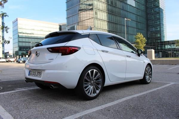 Opel Astra 1.6 Turbo K 0-60, quarter mile, acceleration times 