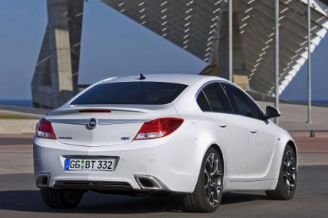 09- Ladeluftkühler Competition Opel Insignia OPC 2.8 V6 Turbo OPC 239kW/325PS 