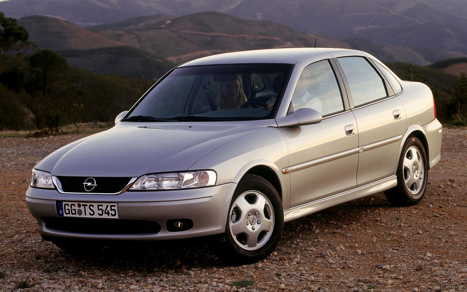 Опель вектра б бу. Opel Vectra 1999. Opel Vectra 1.8. Opel Vectra b 1995 - 2000 седан. Опель Вектра б 1.6 1999.