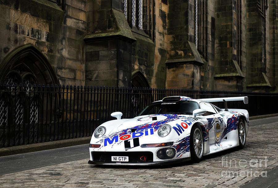 Porsche 911 GT1-96 LM