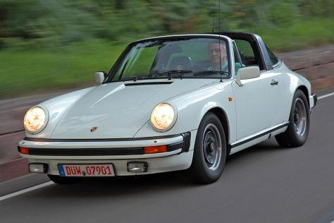 Porsche 911 SC 3.0 Targa 172 HP specs, performance data - FastestLaps.com