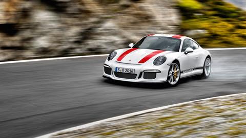 Picture of Porsche 911 R (991)
