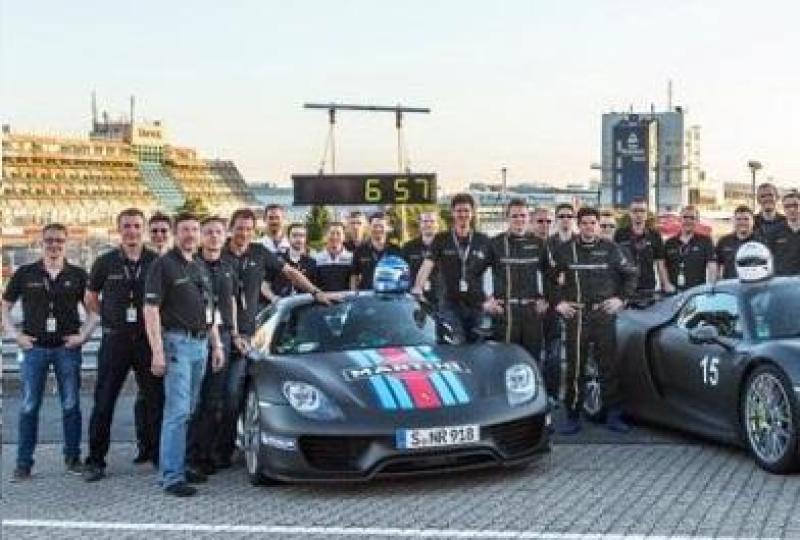 Cover for Porsche 918 breaks Nurburgring Nordschleife record, McLaren P1 is next