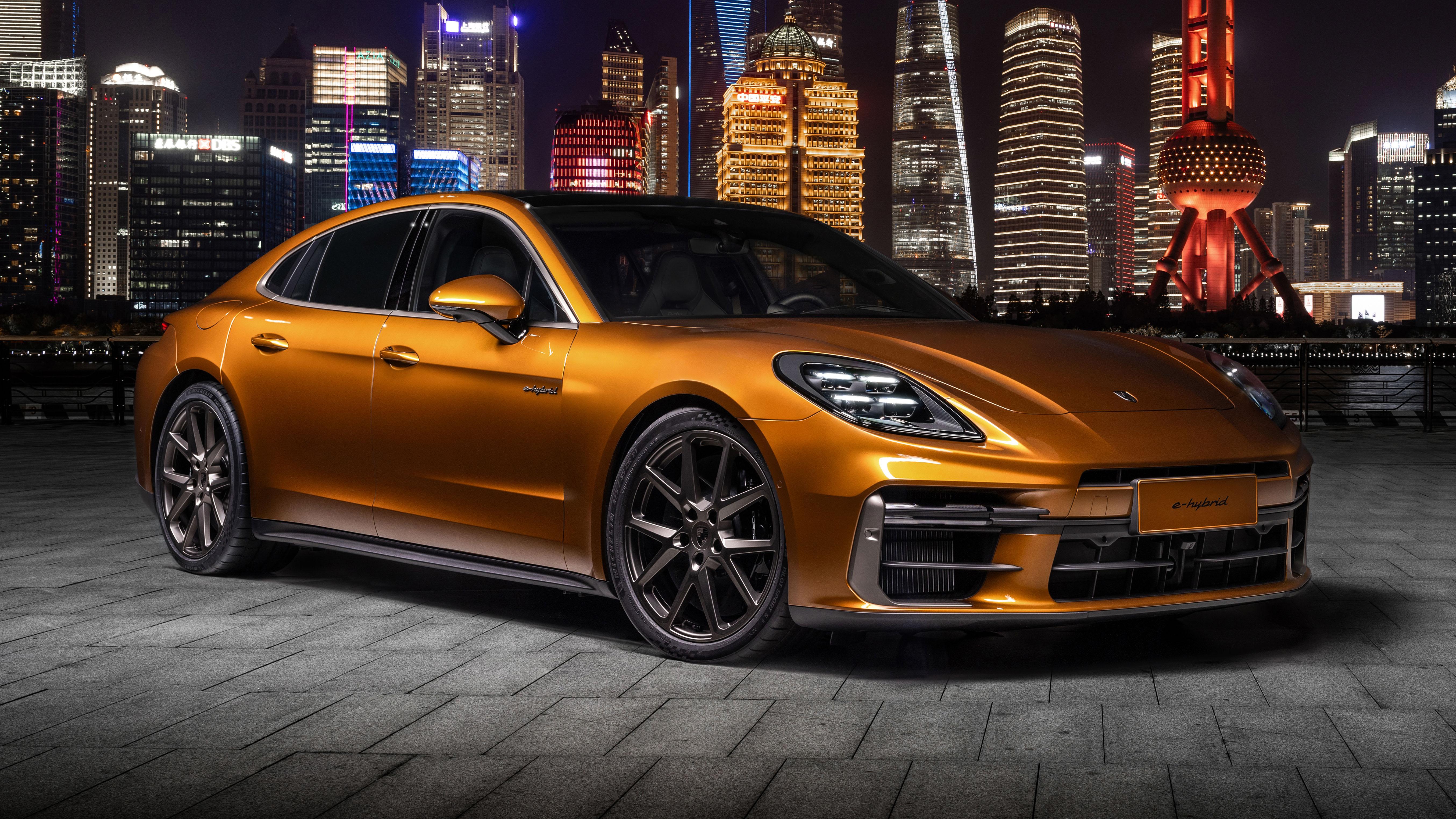 Image of Porsche Panamera Turbo E-Hybrid