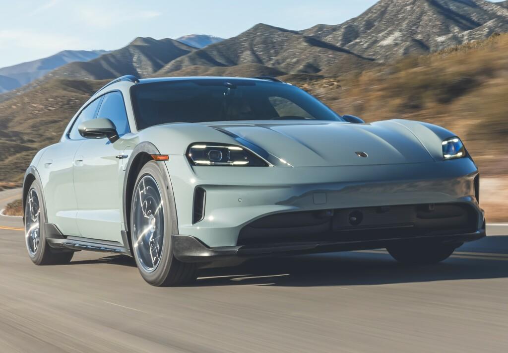 Image of Porsche Taycan Cross Turismo 4