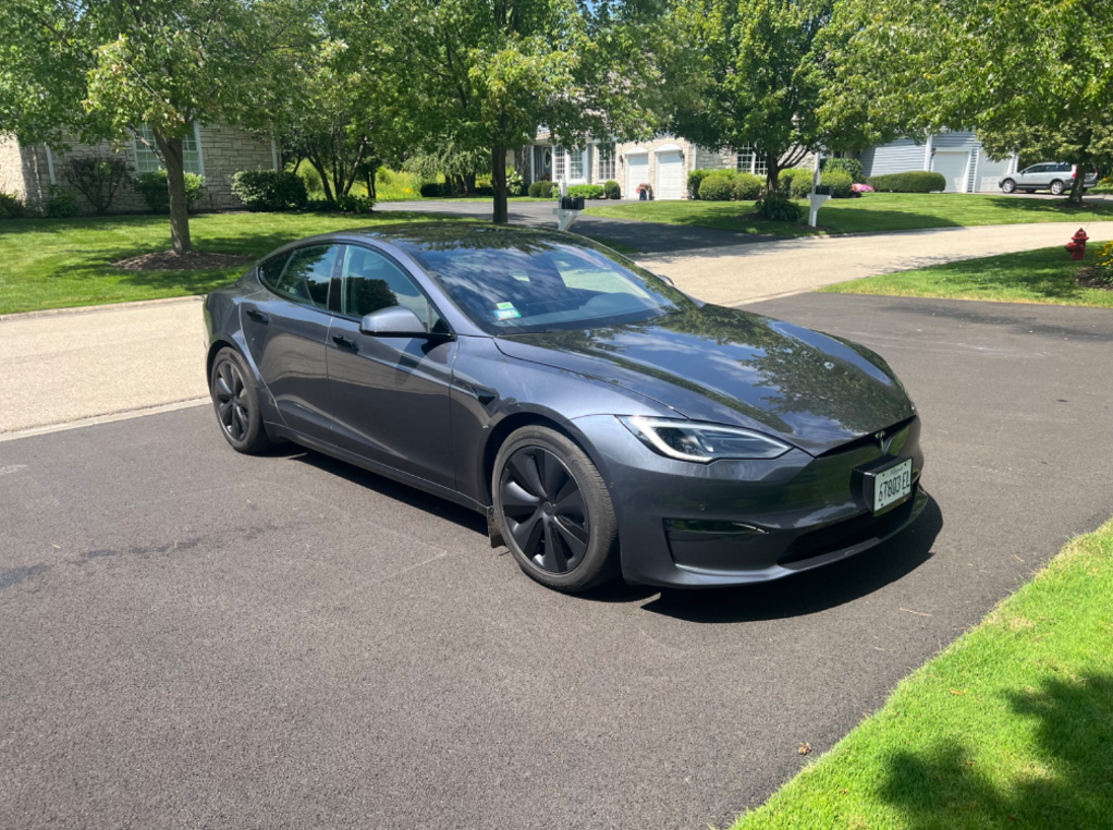 Tesla Model S Long Range Phase III 680 PS specs 0 60 quarter mile lap times FastestLaps
