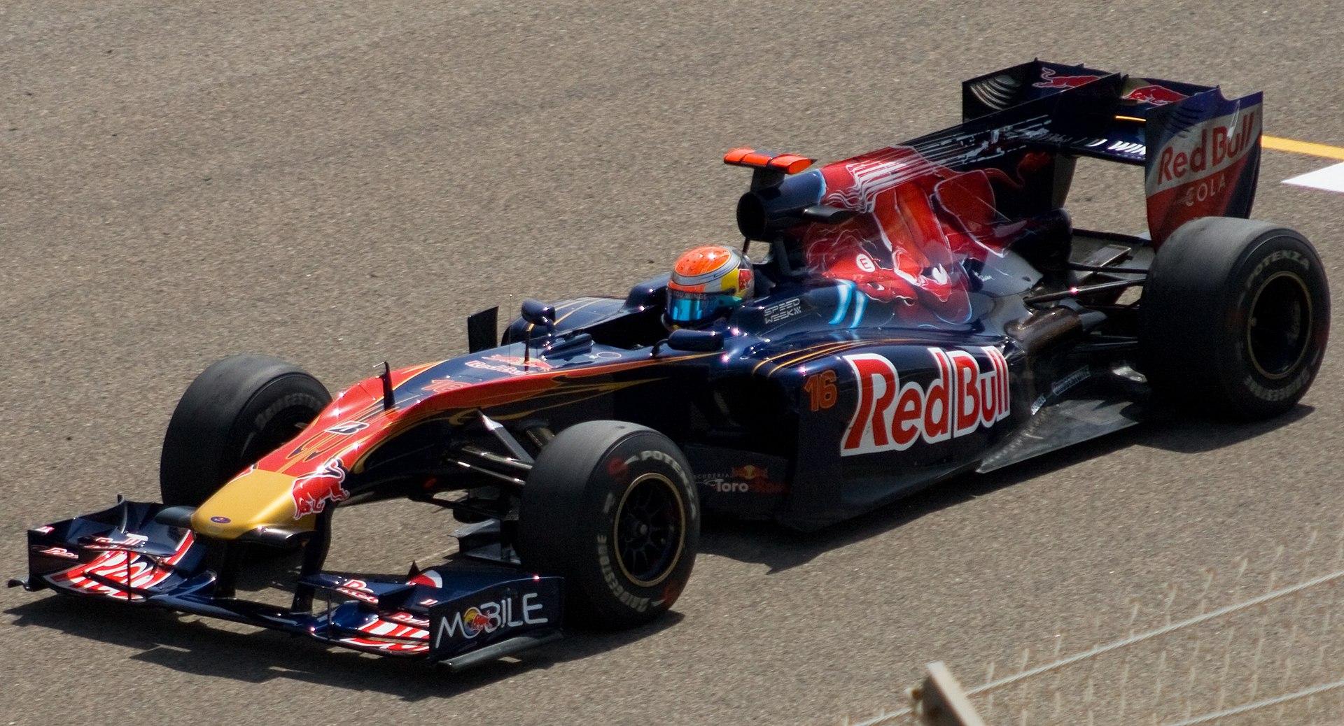 Toro Rosso STR5 specs, performance data - FastestLaps.com