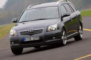 Picture of Toyota Avensis Wagon 2.2 D-CAT