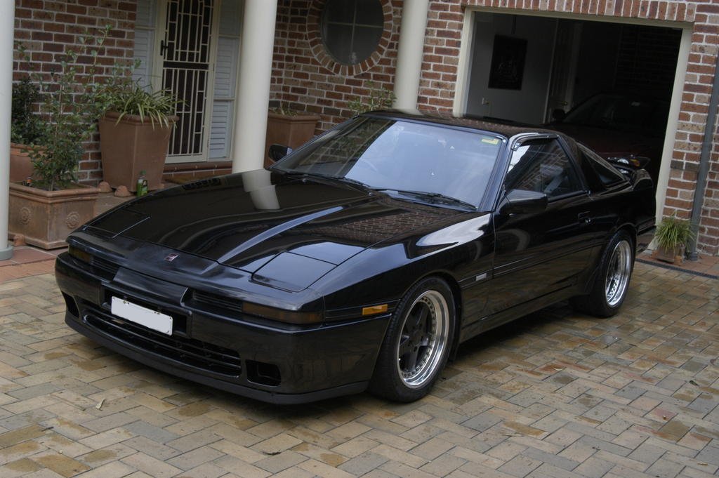 Toyota Supra 2.5 GT Twin Turbo R laptimes, specs, performance data ...