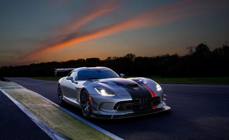 Cover for Viper ACR returns to Nürburgring for one last chance at production car lap record