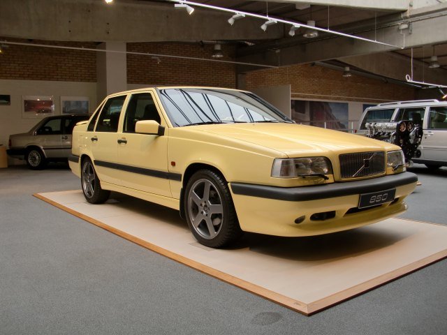 Picture of Volvo 850 T5-R